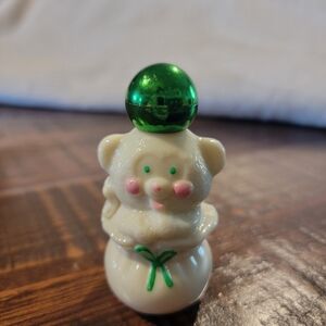 Vintage 1970’s Avon Christmas Bear In Toy Sack Sweet‎ Honesty Cologne 1oz